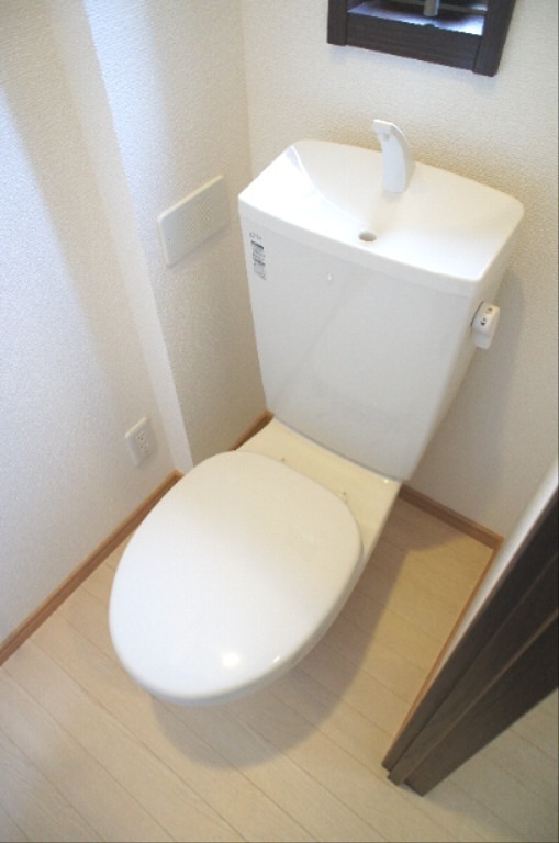 トイレ　バス・トイレ別☆