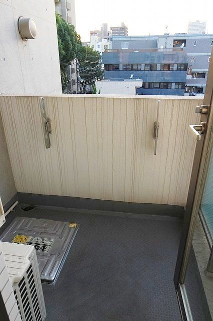 バルコニー　※写真は同タイプの別のお部屋です