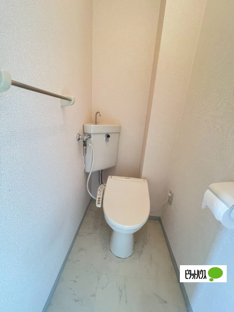 トイレ　同物件別部屋