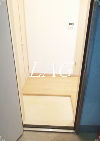 玄関　玄関です。
