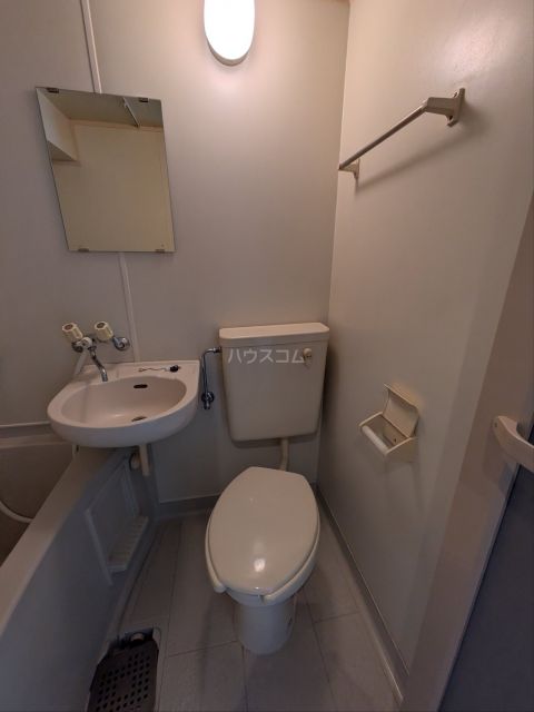 アドバンス白楽のトイレ写真