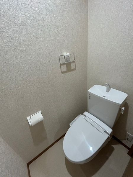 トイレ　お部屋探しはタウンハウジング蘇我店にお任せ下さい♪