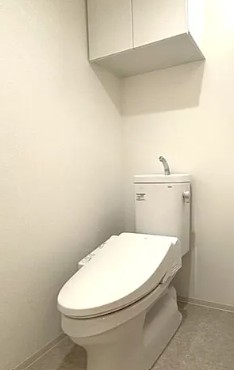トイレ　※掲載写真は別室のものです。