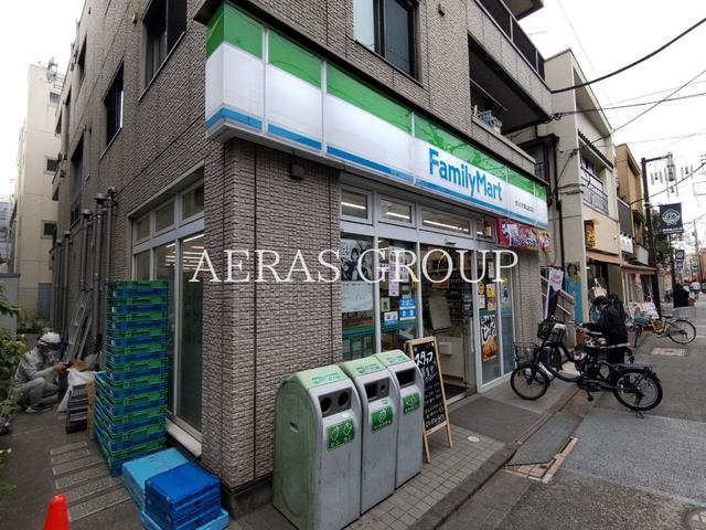 コンビニ　ファミリーマート サンズ大岡山北口店（コンビニ）まで128m