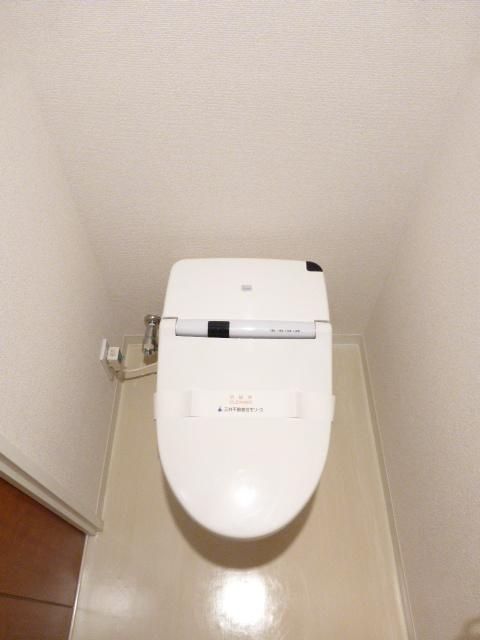 トイレ　トイレもきれいです