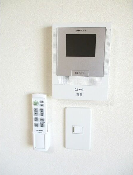 セキュリティ　防犯面に配慮したＴＶモニターホン付きです！