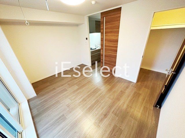 その他部屋・スペース　別の角度からの洋室