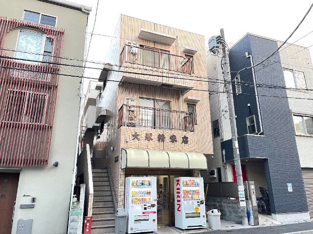 建物外観　外観は落ち着いています