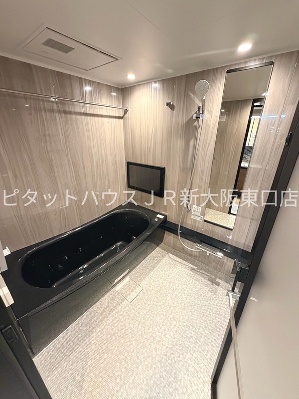 地下鉄御堂筋線 新大阪駅 徒歩5分 15階建 築20年の風呂写真