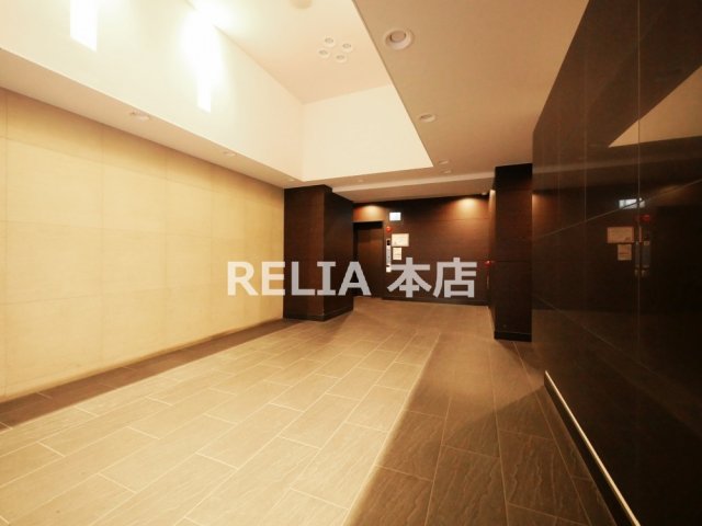 ロビー　★ ★ 口コミ２００件以上　評価４.９のお店 ★ ★