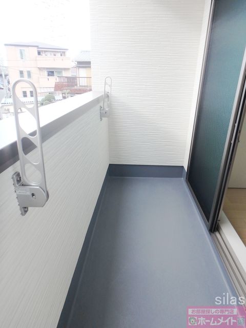 バルコニー　イメージ写真。