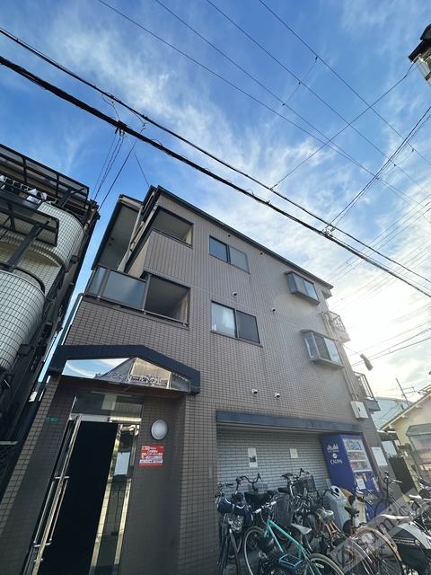 建物外観　ネットは無料で利用可能です♪♪