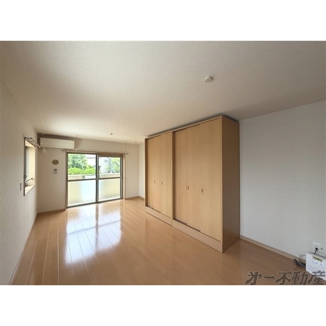 建物外観　洋室