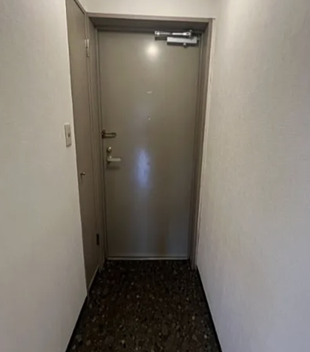 玄関　玄関です。