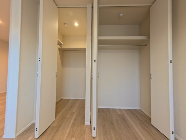 収納　ウォークインクローゼット