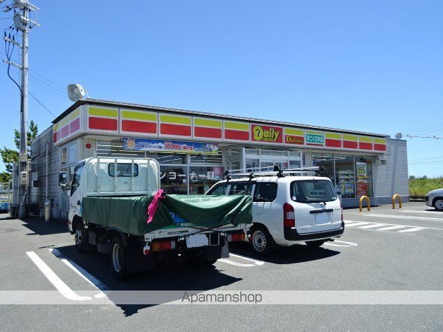 コンビニ　デイリーヤマザキ浜松小沢渡店（コンビニ）まで1003m