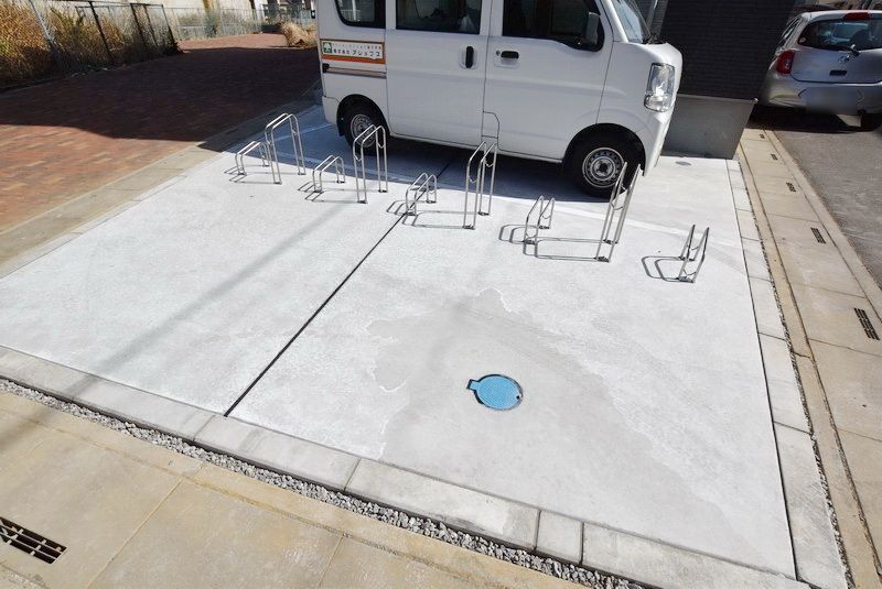 駐車場　駐車場