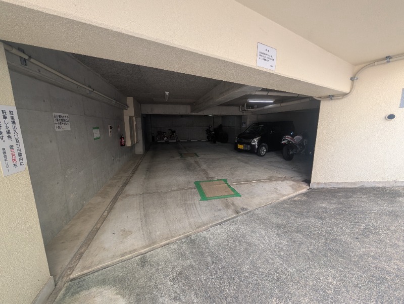 駐車場