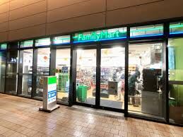 コンビニ　ファミリーマート東京ソラマチ1F店（コンビニ）まで278m