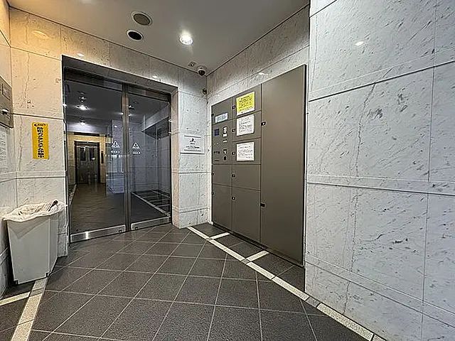 ロビー