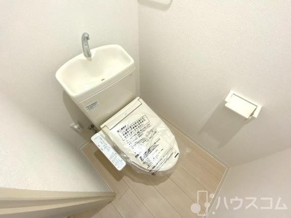 トイレ　シンプルで掃除がしやすいです☆
