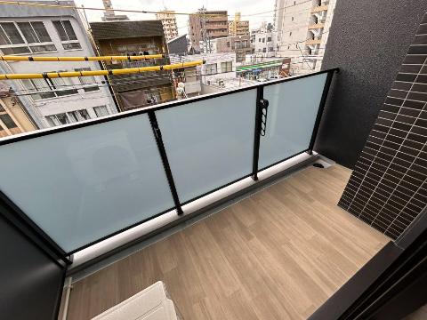 バルコニー　ベランダ