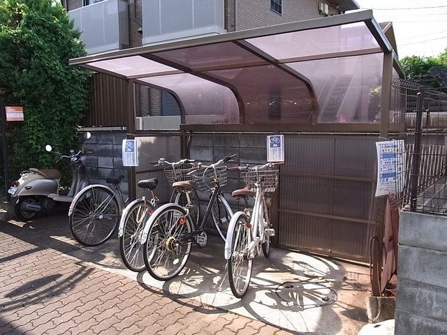 その他　★屋根付き駐輪場★