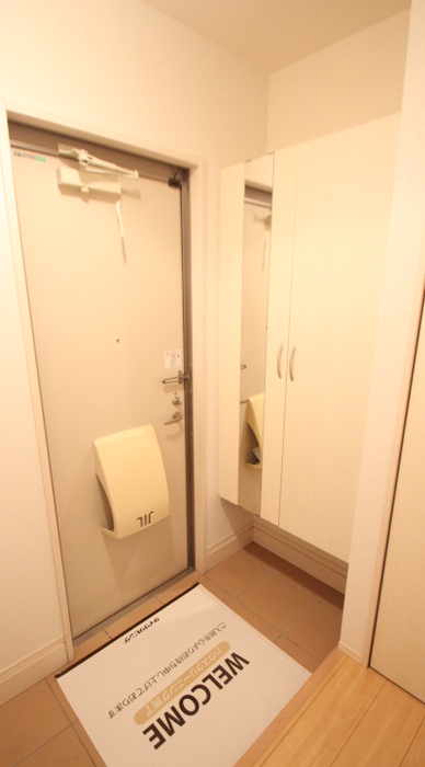 玄関　103 玄関