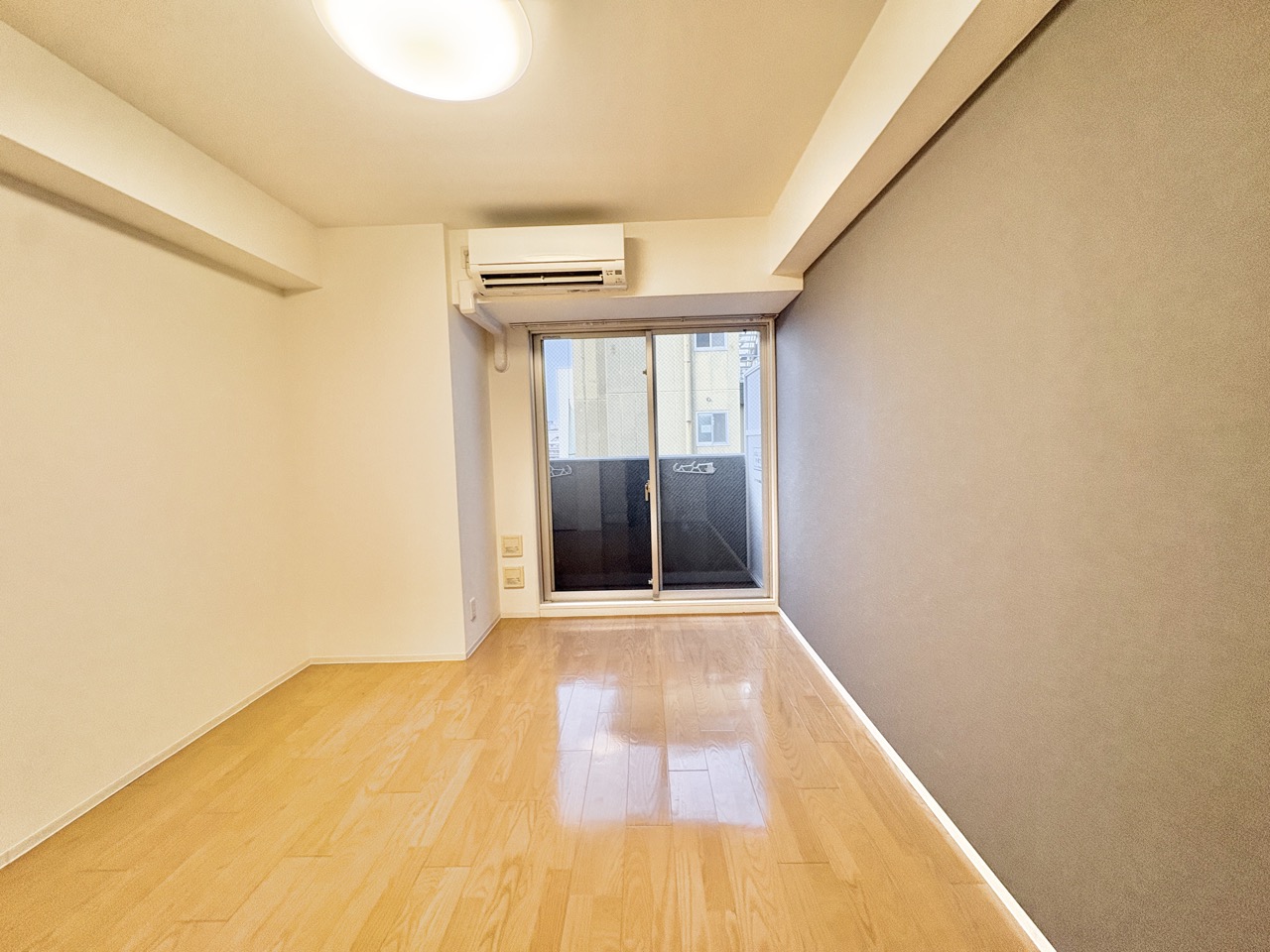 グランパシフィック阪南町の居間写真