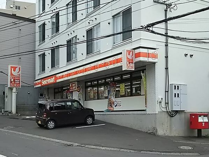 コンビニ　セイコーマート（コンビニ）まで350m