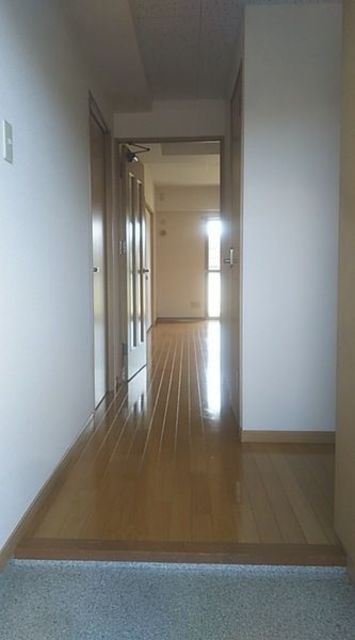 玄関　現況優先