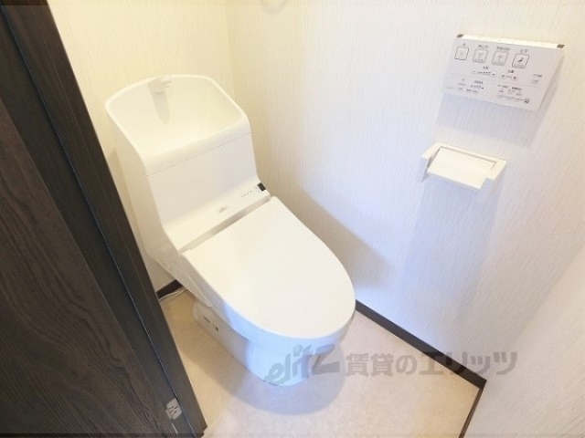 クレアーレ富小路のトイレ写真