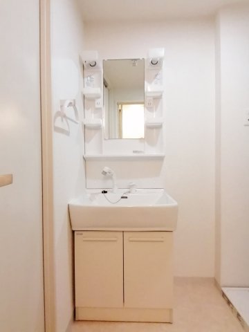 リヴィアス難波ルーチェの内装写真