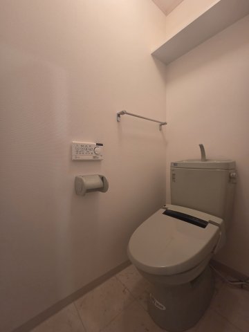 プチフルールのトイレ写真