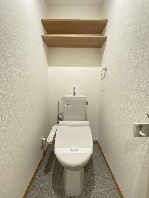 地下鉄空港線 中洲川端駅 徒歩5分 14階建 築13年のトイレ写真