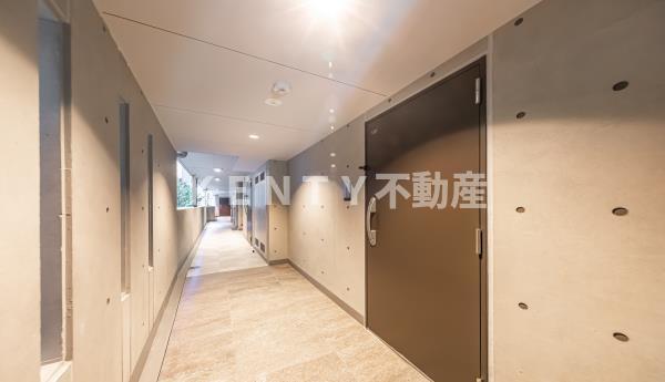 ロビー　建物の内部です