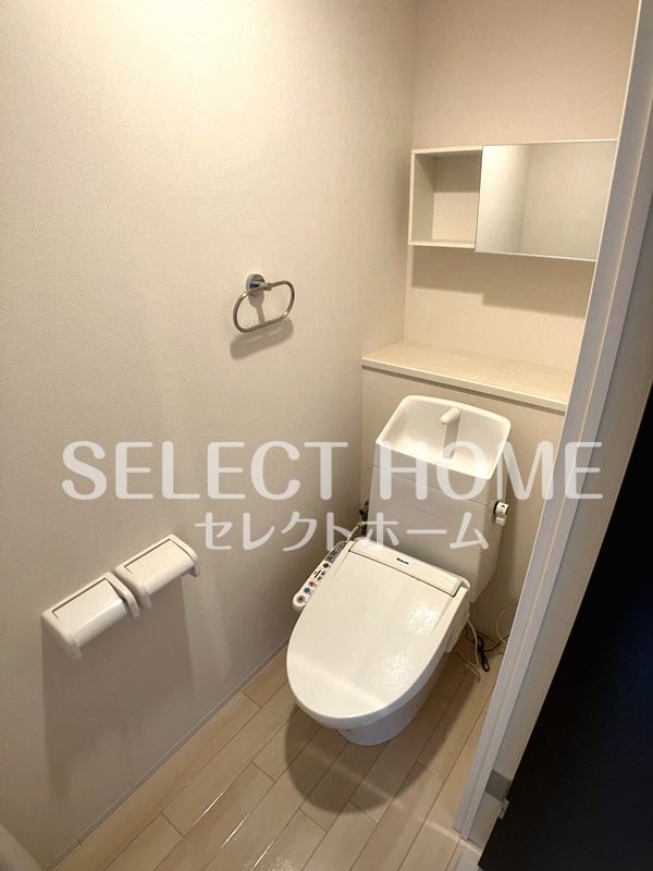 名鉄名古屋本線 東岡崎駅 徒歩3分 4階建 築8年のトイレ写真
