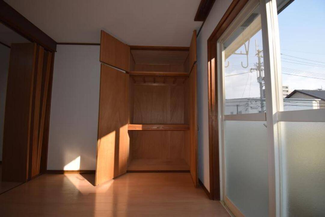 収納　クローゼット