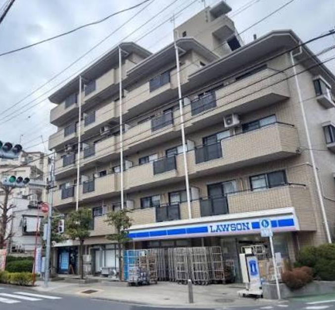 コンビニ　ローソン世田谷下馬一丁目店（コンビニ）まで277m