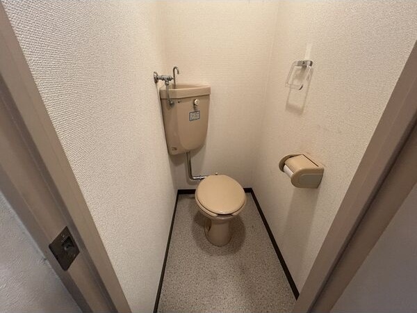 メゾンクレスト北大前IIのトイレ写真