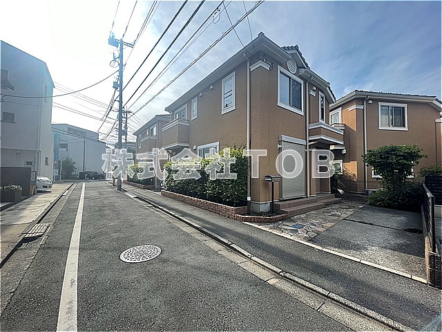 マノワール-高井戸東3丁目-
