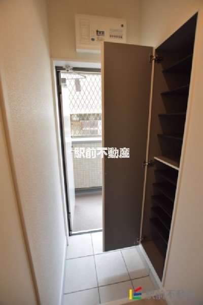 玄関　別部屋流用