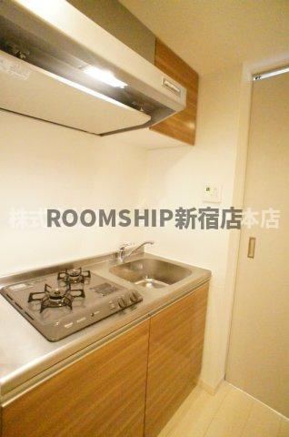 ＪＲ南武線 登戸駅 徒歩9分 3階建 築10年のキッチン写真