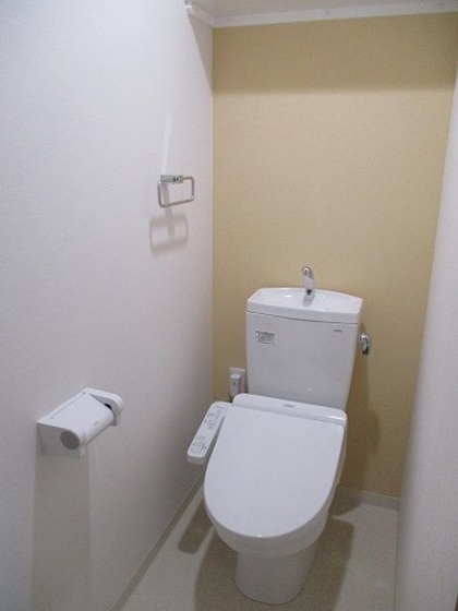 トイレ　※別部屋の写真です