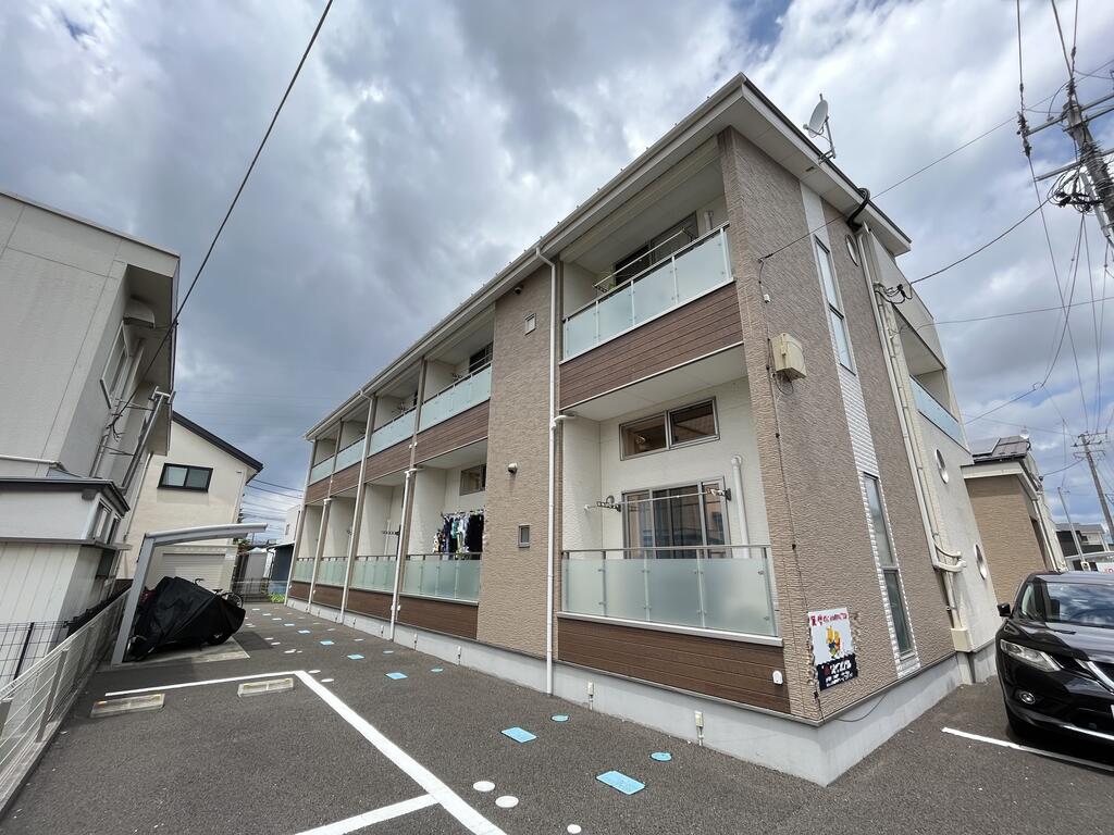 ホワイトキャッスルM&I II番館