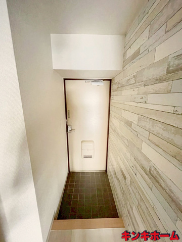 玄関　写真は別のお部屋です。※現況を優先