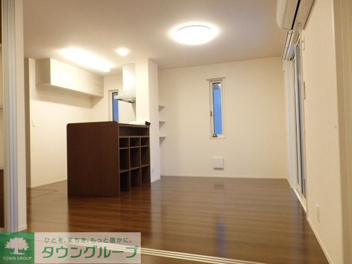 居室・リビング　お問合せはタウンハウジングまで！※現地待合わせ相談可能