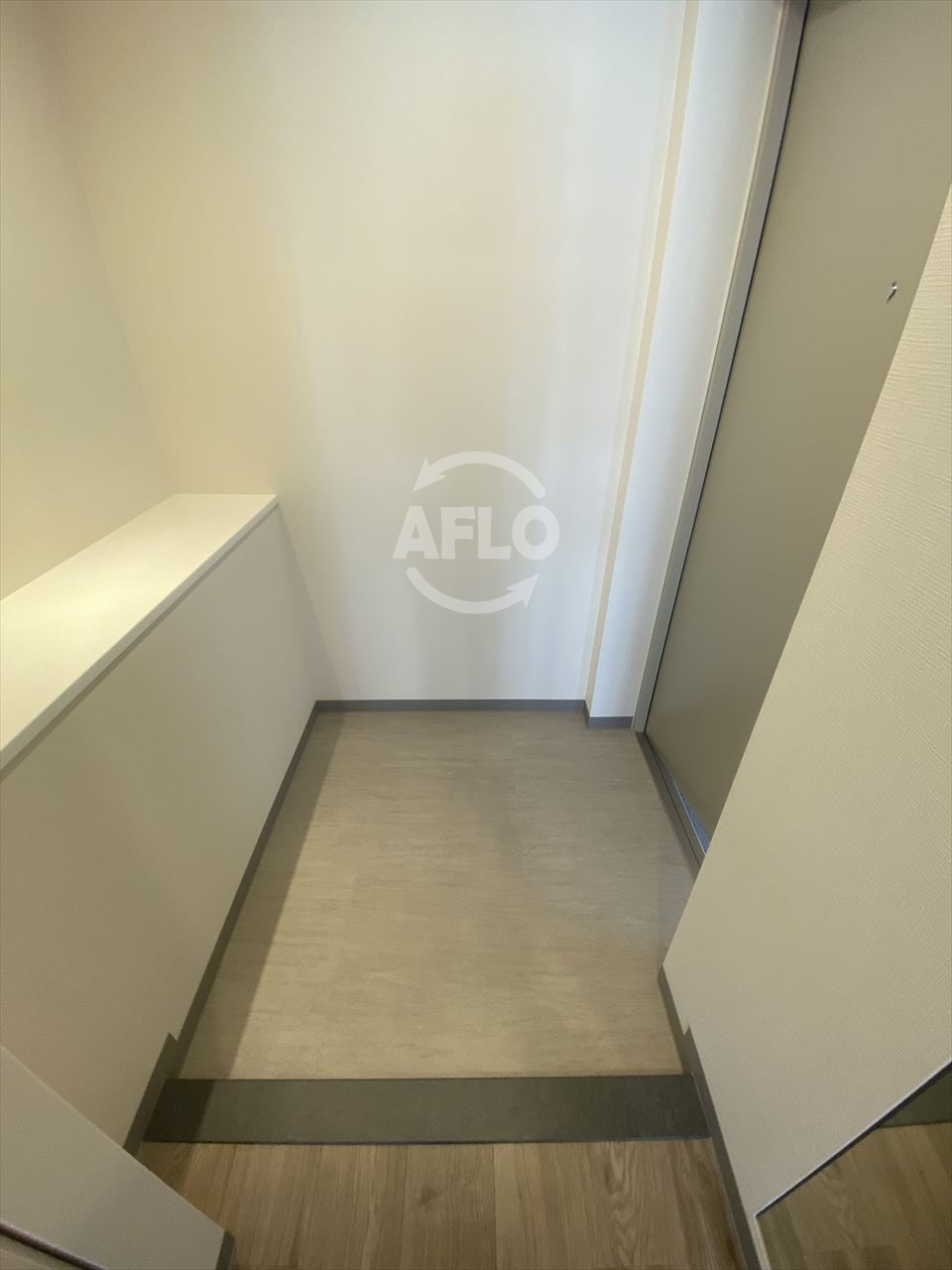 玄関　サンセール上本町　玄関