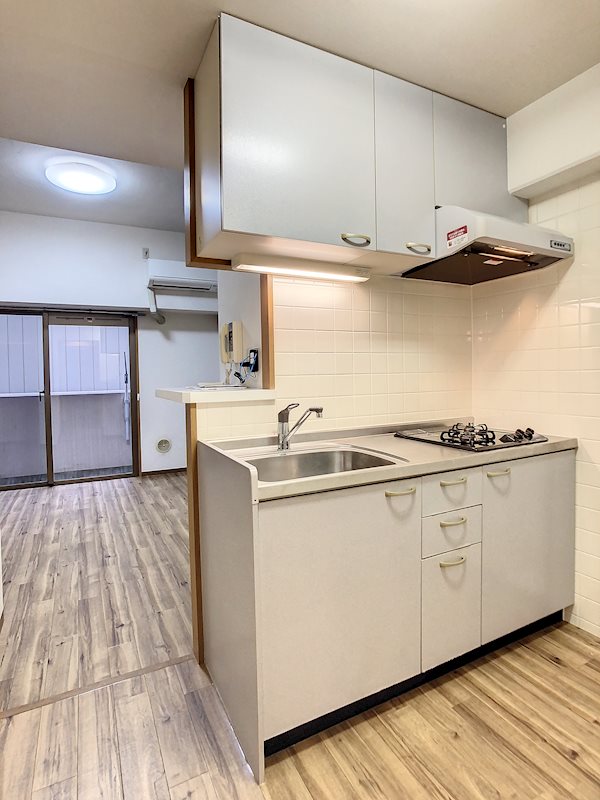 キッチン　※他部屋の写真です