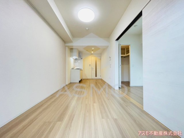 居室・リビング　同マンション別部屋　参考写真